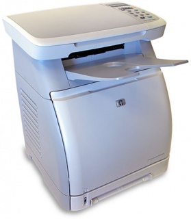 МФУ HP Color LaserJet CM1015 картинка